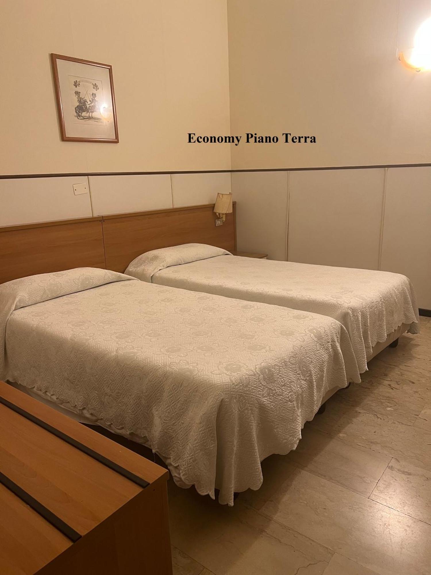 Hotel Mayorca — Photos 1